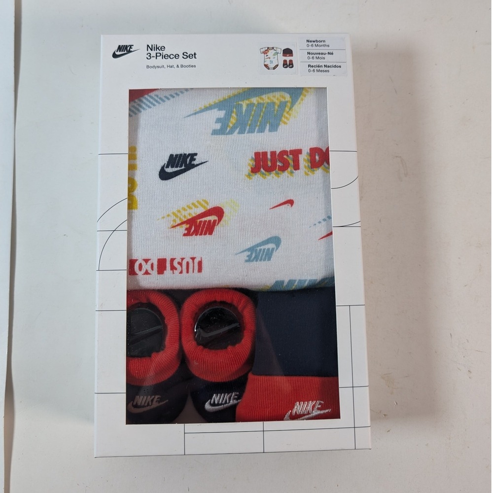Nike 3 Piece Baby Set Bodysuit Hat Booties Newborn 0 6 Months Just Do It Logo
